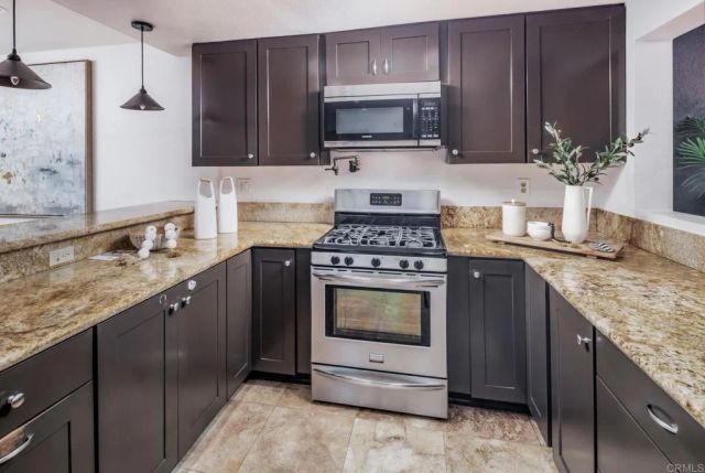 7415 Brava Street, Carlsbad, CA 92009