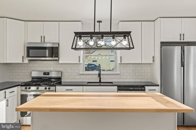 329 RIDGE AVE, Glendora, NJ 08029