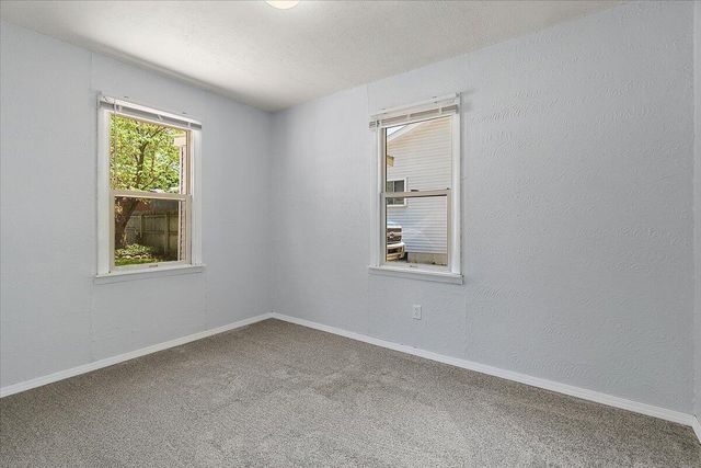 3736 Groveland Avenue SW, Wyoming, MI 49519