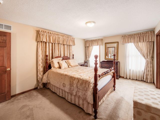 6812 Killilea Court, Dublin, OH 43017