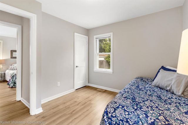 21140 Eastwood Boulevard, Warren, MI 48089
