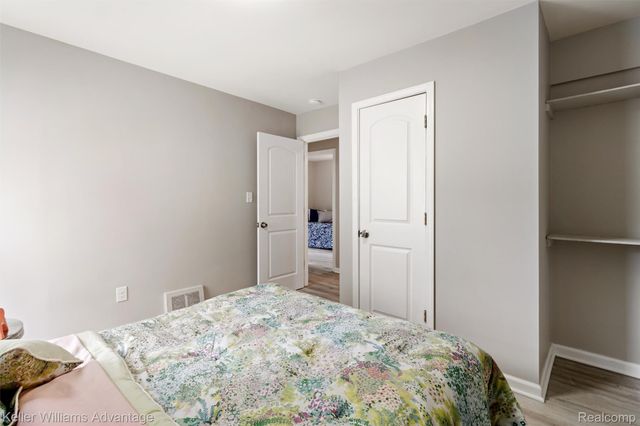 21140 Eastwood Boulevard, Warren, MI 48089