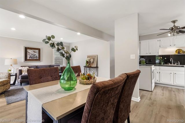 21140 Eastwood Boulevard, Warren, MI 48089
