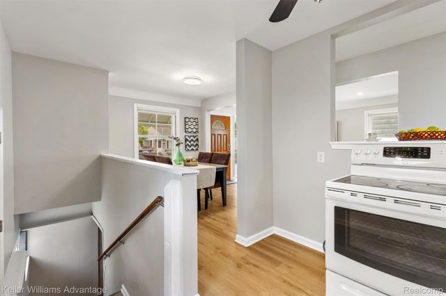 21140 Eastwood Boulevard, Warren, MI 48089
