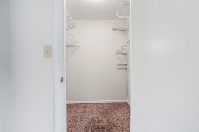 210 Willowbrook Ct Court, 7, Wilder, KY 41071