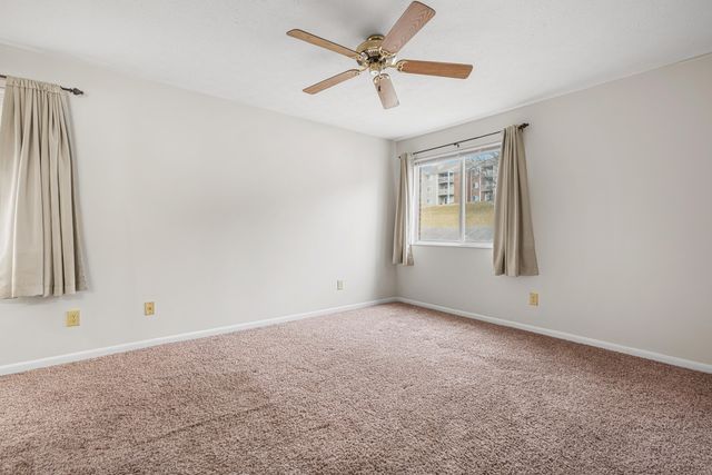 210 Willowbrook Ct Court, 7, Wilder, KY 41071