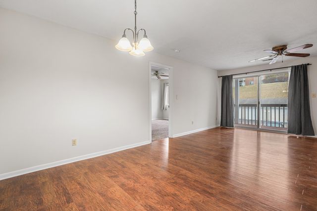 210 Willowbrook Ct Court, 7, Wilder, KY 41071