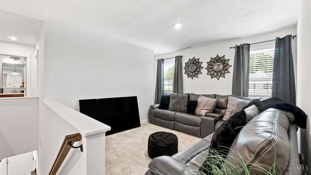 2807 Sovereign Drive, Colerain Twp, OH 45251