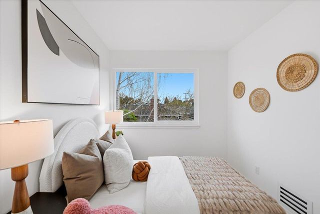 1609 Molitor Road, Belmont, CA 94002