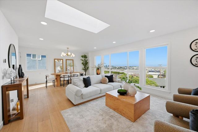 1609 Molitor Road, Belmont, CA 94002