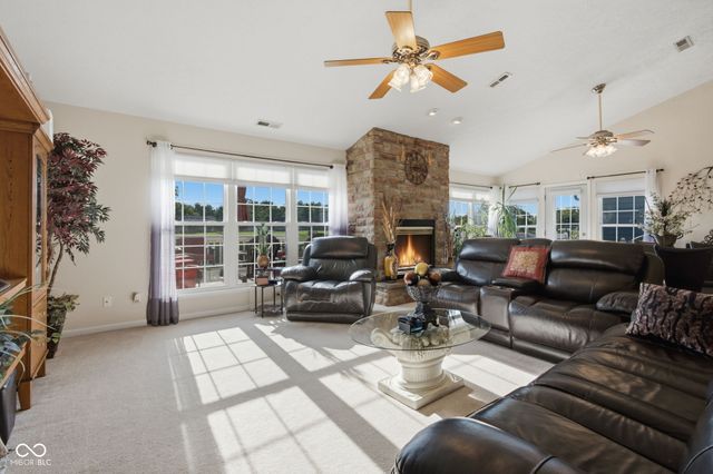 5747 Cross Bridge Way, Plainfield, IN 46168