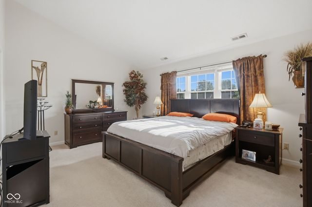 5747 Cross Bridge Way, Plainfield, IN 46168