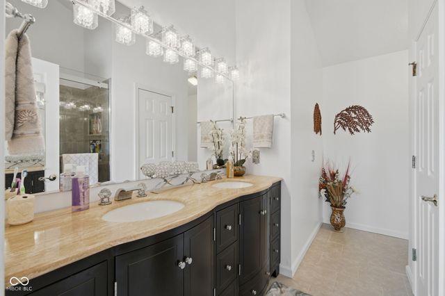 5747 Cross Bridge Way, Plainfield, IN 46168
