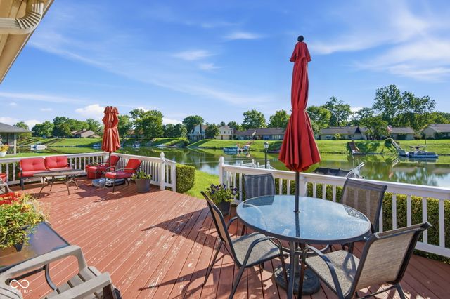 5747 Cross Bridge Way, Plainfield, IN 46168