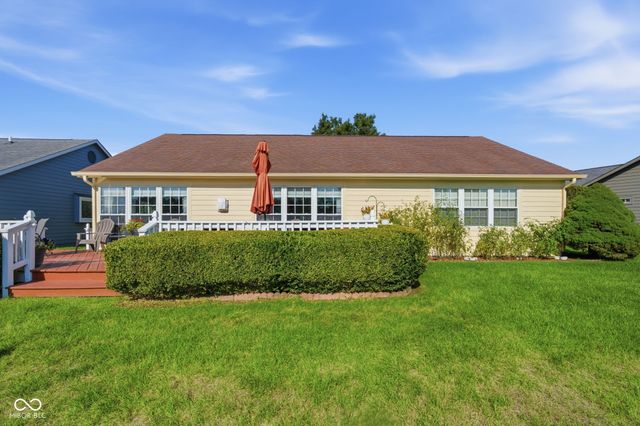 5747 Cross Bridge Way, Plainfield, IN 46168
