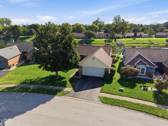 5747 Cross Bridge Way, Plainfield, IN 46168