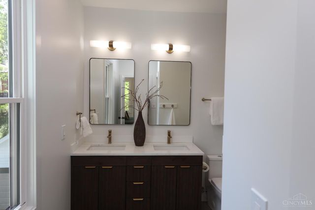 2717 Arbor Avenue, Cincinnati, OH 45209