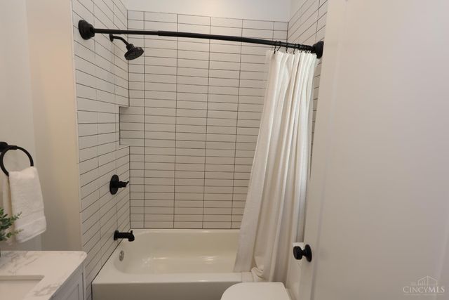 2717 Arbor Avenue, Cincinnati, OH 45209