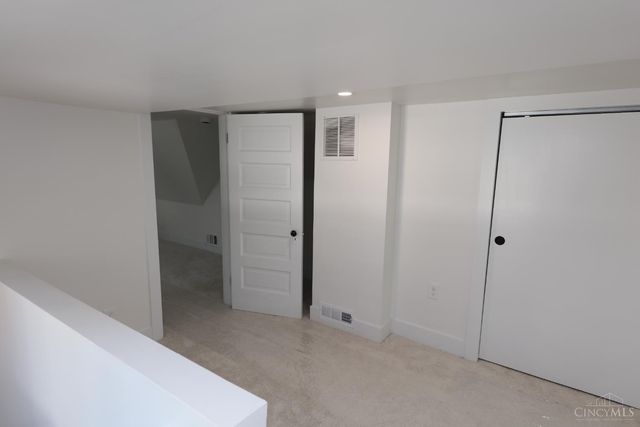 2717 Arbor Avenue, Cincinnati, OH 45209