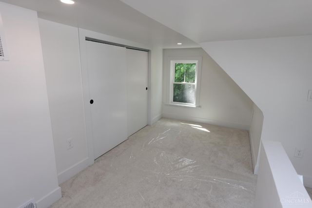 2717 Arbor Avenue, Cincinnati, OH 45209