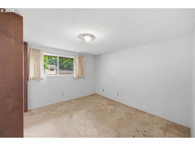 13137 Se FRANCIS St, Portland, OR 97236