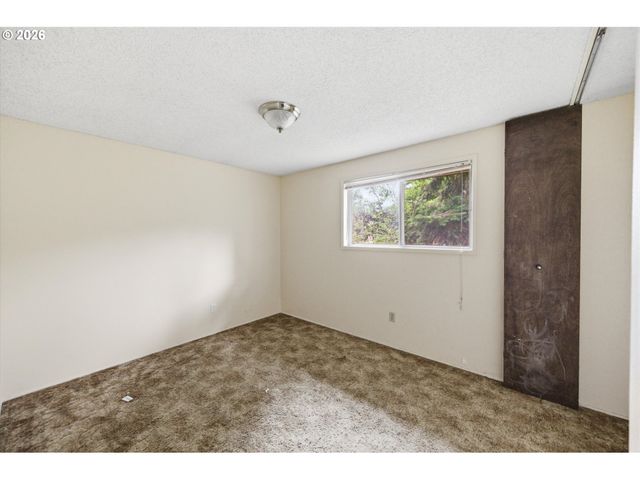 13137 Se FRANCIS St, Portland, OR 97236