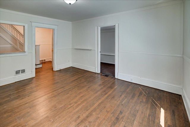 927 Drake Street, Madison, WI 53715