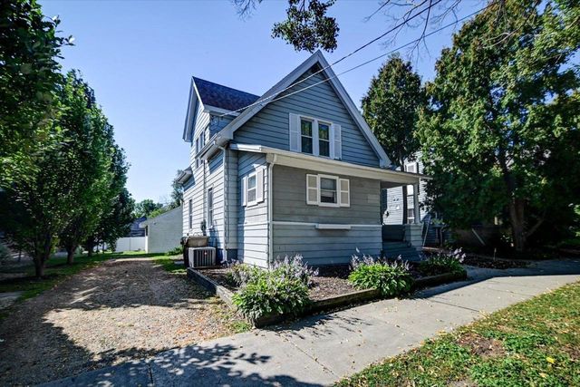 927 Drake Street, Madison, WI 53715