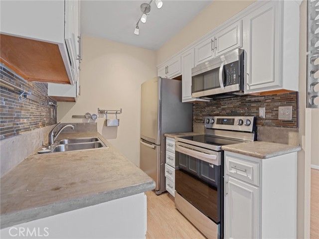 335 Cedar Avenue 412, Long Beach, CA 90802