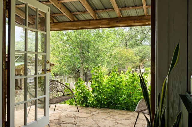 317 Walnut Creek RD, Bastrop, TX 78602
