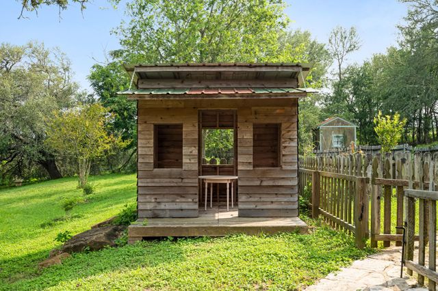 317 Walnut Creek RD, Bastrop, TX 78602