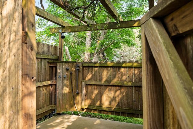 317 Walnut Creek RD, Bastrop, TX 78602