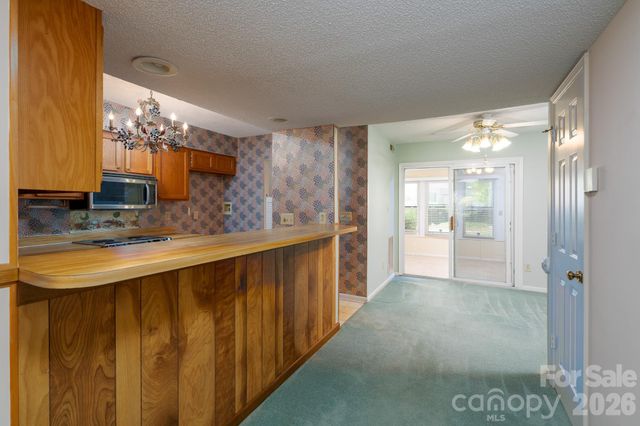 10969 Carmel Crossing Road, Charlotte, NC 28226