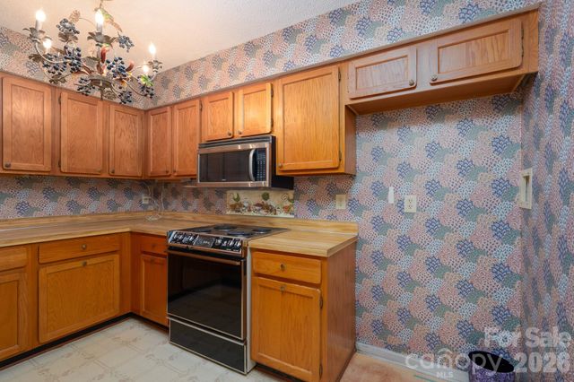 10969 Carmel Crossing Road, Charlotte, NC 28226