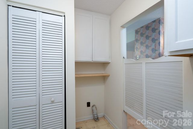 10969 Carmel Crossing Road, Charlotte, NC 28226
