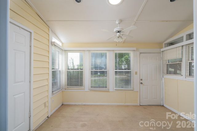 10969 Carmel Crossing Road, Charlotte, NC 28226