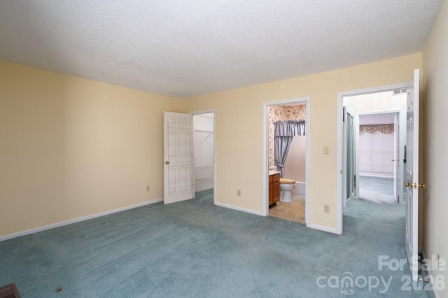 10969 Carmel Crossing Road, Charlotte, NC 28226