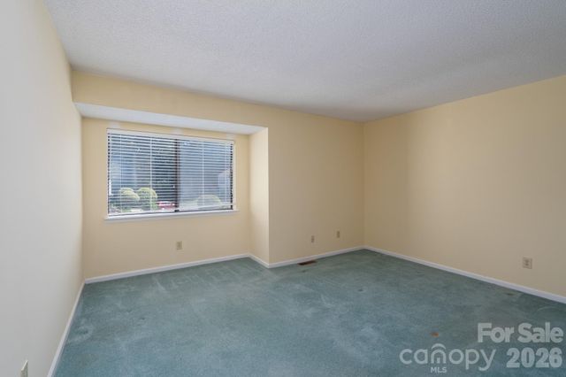 10969 Carmel Crossing Road, Charlotte, NC 28226