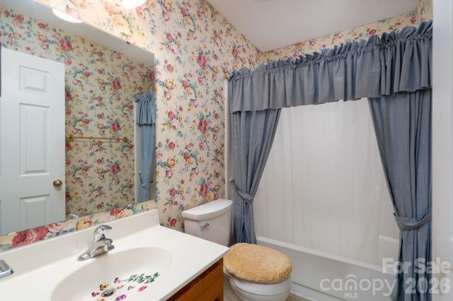 10969 Carmel Crossing Road, Charlotte, NC 28226