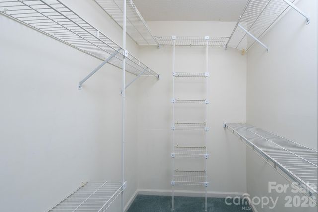 10969 Carmel Crossing Road, Charlotte, NC 28226