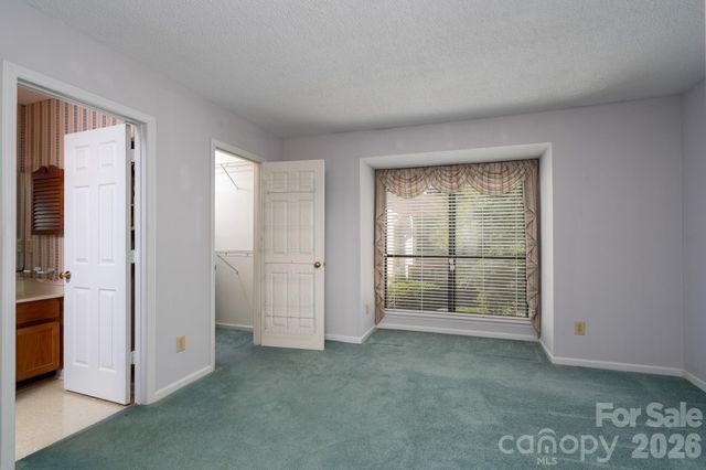 10969 Carmel Crossing Road, Charlotte, NC 28226