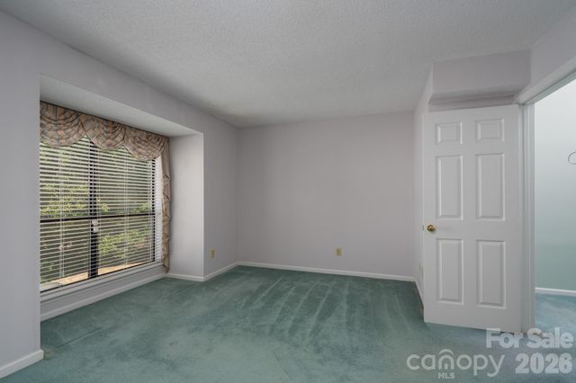 10969 Carmel Crossing Road, Charlotte, NC 28226