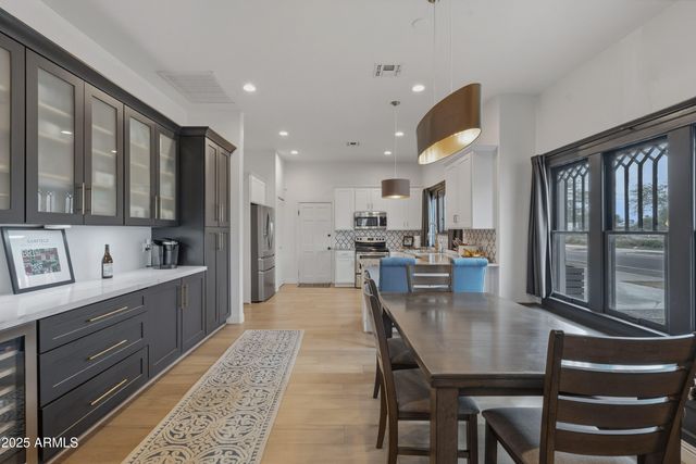 1034 E MCKINLEY Street, Phoenix, AZ 85006