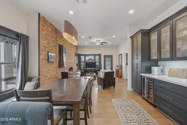 1034 E MCKINLEY Street, Phoenix, AZ 85006