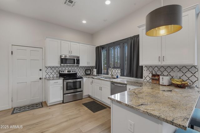 1034 E MCKINLEY Street, Phoenix, AZ 85006