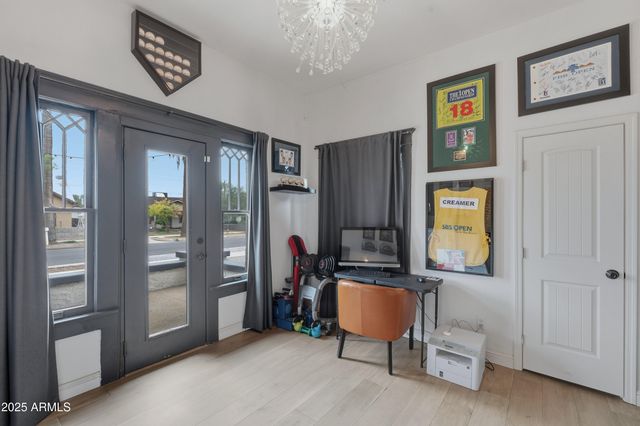 1034 E MCKINLEY Street, Phoenix, AZ 85006