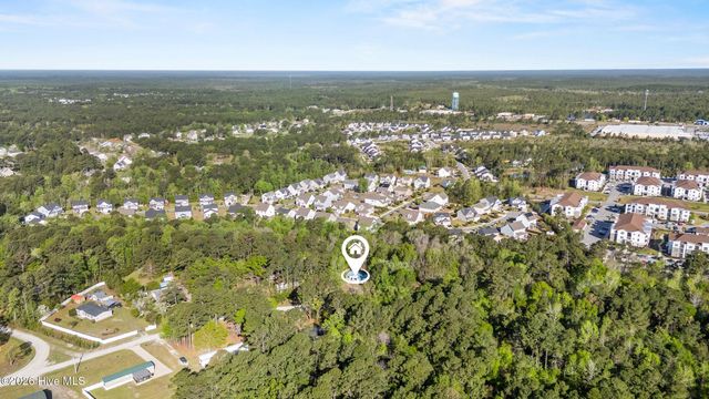 410 Pond View Lane, Hampstead, NC 28443
