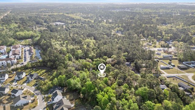 410 Pond View Lane, Hampstead, NC 28443
