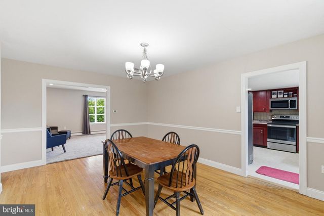 642 KNOLL DR, Lansdale, PA 19446