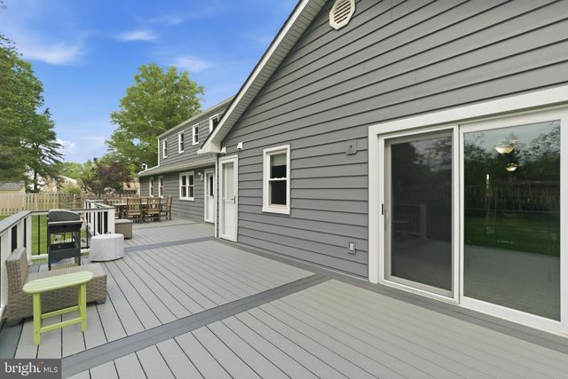 642 KNOLL DR, Lansdale, PA 19446